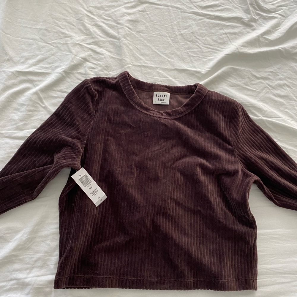 NWT. Aritzia top